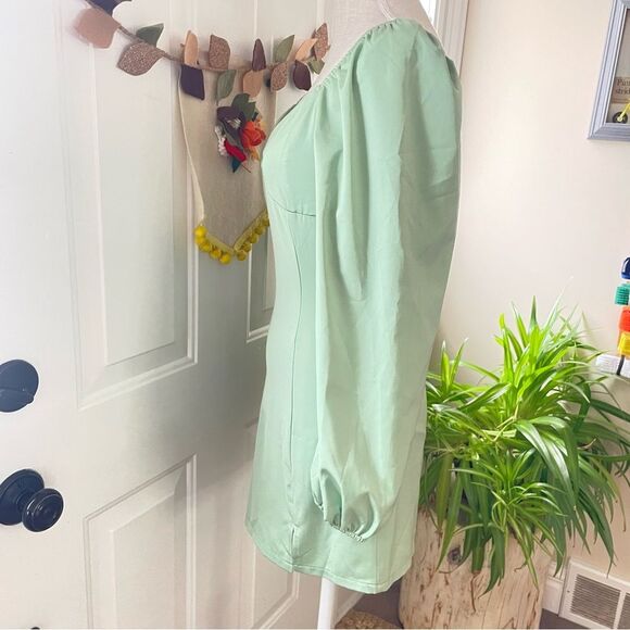 Kendall & Kylie Bustier Slit Satin Women's Mini Dress Sage Green (Size XS) - Picture 7 of 12